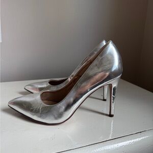 Madden girl chrome heels